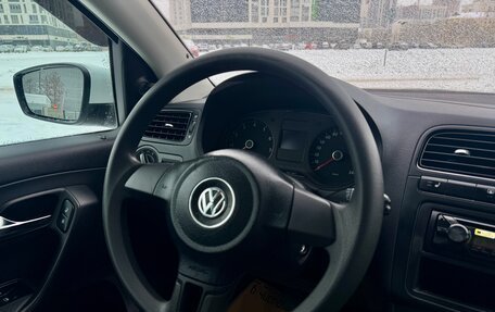 Volkswagen Polo VI (EU Market), 2012 год, 690 000 рублей, 11 фотография