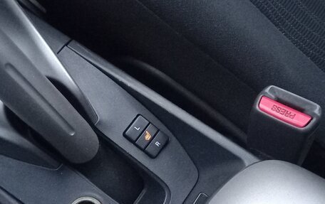 Toyota Auris II, 2008 год, 700 000 рублей, 13 фотография