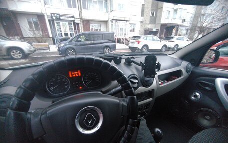 Renault Sandero I, 2011 год, 600 000 рублей, 10 фотография