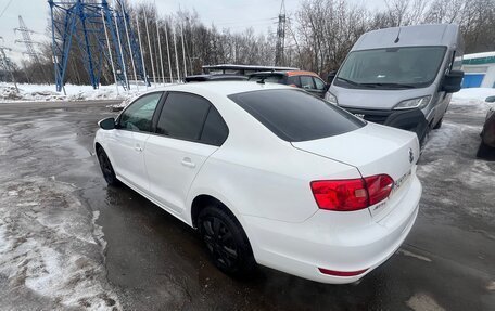 Volkswagen Jetta VI, 2012 год, 930 000 рублей, 5 фотография