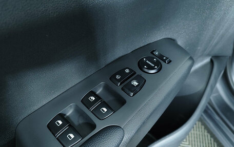 Hyundai Solaris II рестайлинг, 2021 год, 1 721 000 рублей, 21 фотография