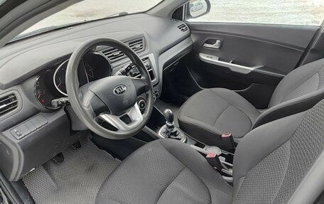 KIA Rio III рестайлинг, 2015 год, 775 000 рублей, 20 фотография