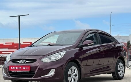 Hyundai Solaris II рестайлинг, 2011 год, 877 000 рублей, 8 фотография