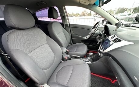 Hyundai Solaris II рестайлинг, 2011 год, 877 000 рублей, 20 фотография