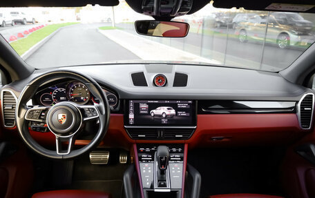 Porsche Cayenne III, 2019 год, 6 990 000 рублей, 10 фотография