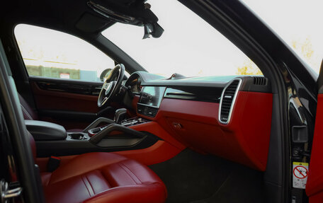 Porsche Cayenne III, 2019 год, 6 990 000 рублей, 25 фотография