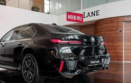 BMW 7 серия, 2022 год, 13 490 000 рублей, 10 фотография