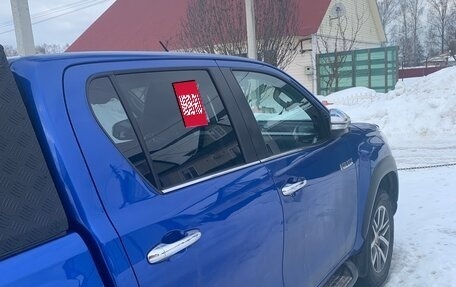 Toyota Hilux VIII, 2016 год, 3 000 000 рублей, 8 фотография