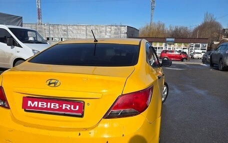 Hyundai Solaris II рестайлинг, 2014 год, 450 000 рублей, 2 фотография