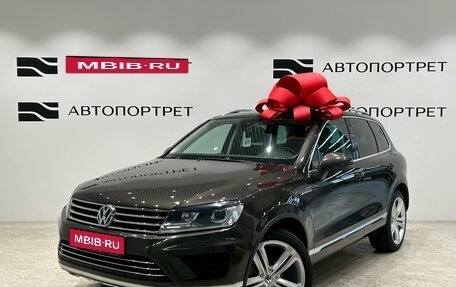Volkswagen Touareg III, 2015 год, 3 599 000 рублей, 1 фотография