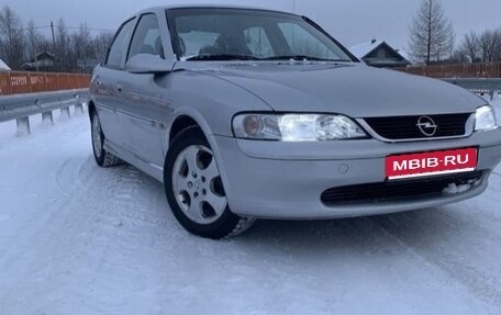 Opel Vectra B рестайлинг, 1999 год, 300 000 рублей, 1 фотография