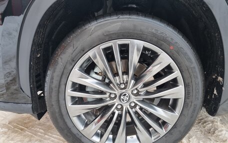 Toyota Highlander, 2026 год, 5 790 000 рублей, 28 фотография