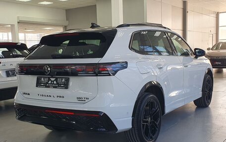 Volkswagen Tiguan, 2025 год, 5 099 000 рублей, 4 фотография