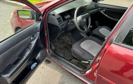 Toyota Corolla, 2004 год, 300 000 рублей, 7 фотография