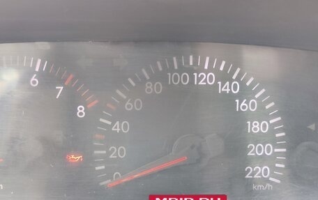 Toyota Corolla, 2004 год, 300 000 рублей, 9 фотография