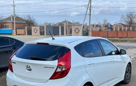 Hyundai Solaris II рестайлинг, 2015 год, 990 000 рублей, 6 фотография