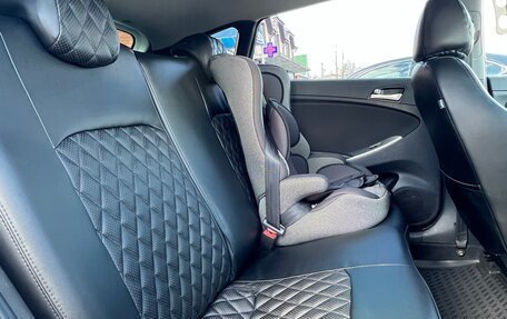 Hyundai Solaris II рестайлинг, 2015 год, 990 000 рублей, 18 фотография