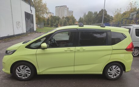 Honda Freed II, 2017 год, 1 450 000 рублей, 4 фотография