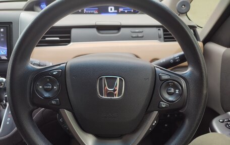 Honda Freed II, 2017 год, 1 450 000 рублей, 16 фотография