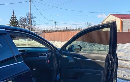 Toyota Camry, 2018 год, 2 990 000 рублей, 13 фотография