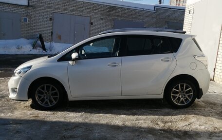 Toyota Verso I, 2014 год, 1 255 000 рублей, 10 фотография
