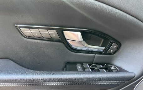 Land Rover Range Rover Evoque I, 2016 год, 3 049 000 рублей, 15 фотография