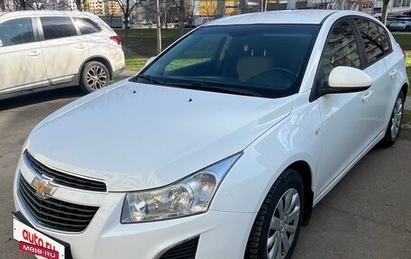 Chevrolet Cruze II, 2014 год, 820 000 рублей, 3 фотография