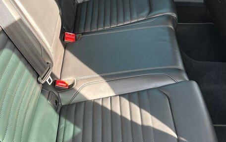 Volkswagen Passat B8 рестайлинг, 2019 год, 2 500 000 рублей, 18 фотография