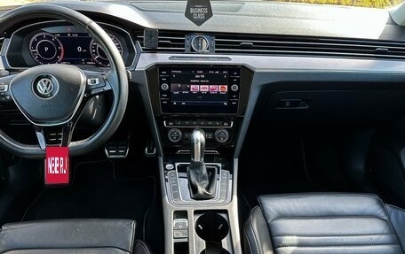 Volkswagen Passat B8 рестайлинг, 2019 год, 2 500 000 рублей, 9 фотография