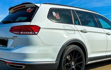 Volkswagen Passat B8 рестайлинг, 2019 год, 2 500 000 рублей, 29 фотография