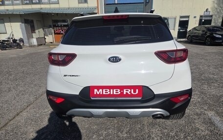 KIA Stonic, 2020 год, 1 250 000 рублей, 4 фотография