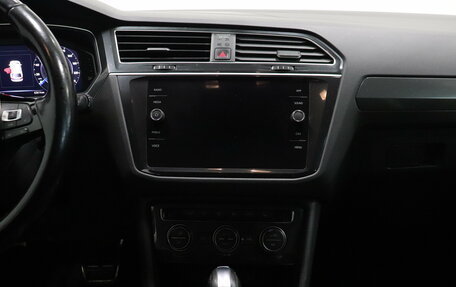 Volkswagen Tiguan II, 2020 год, 2 871 000 рублей, 13 фотография