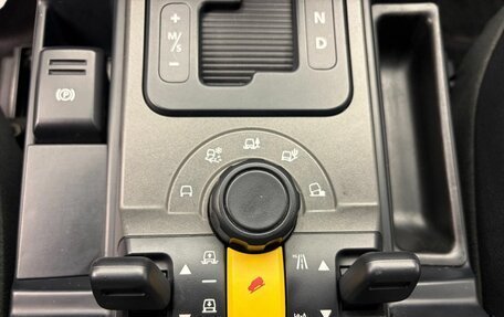 Land Rover Discovery III, 2007 год, 1 299 900 рублей, 13 фотография