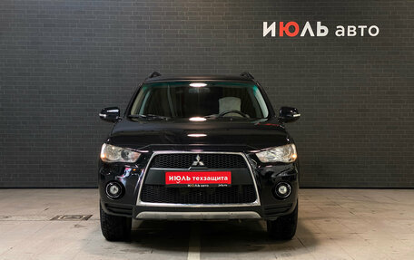 Mitsubishi Outlander III рестайлинг 3, 2011 год, 1 300 000 рублей, 2 фотография