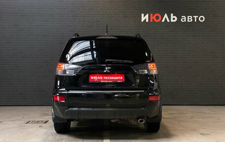 Mitsubishi Outlander III рестайлинг 3, 2011 год, 1 300 000 рублей, 6 фотография