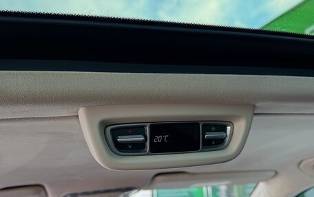 Mercedes-Benz V-Класс, 2017 год, 4 520 000 рублей, 23 фотография