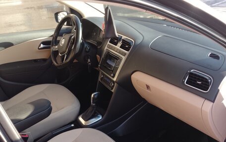 Volkswagen Polo VI (EU Market), 2015 год, 644 000 рублей, 10 фотография