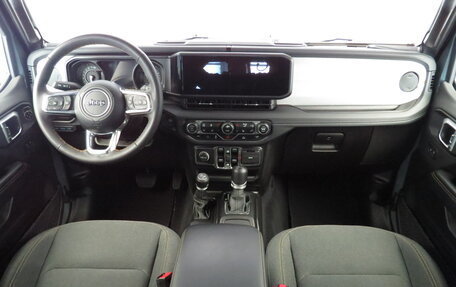 Jeep Wrangler, 2023 год, 6 750 000 рублей, 6 фотография