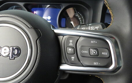 Jeep Wrangler, 2023 год, 6 750 000 рублей, 9 фотография