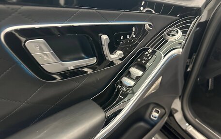 Mercedes-Benz S-Класс, 2021 год, 12 000 000 рублей, 25 фотография