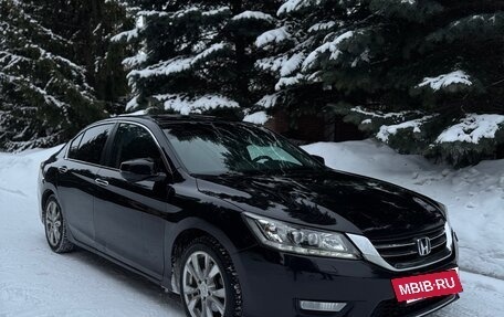 Honda Accord IX рестайлинг, 2013 год, 1 250 000 рублей, 5 фотография