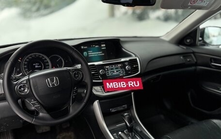 Honda Accord IX рестайлинг, 2013 год, 1 250 000 рублей, 13 фотография