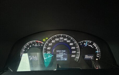 Toyota Camry, 2011 год, 1 360 000 рублей, 6 фотография