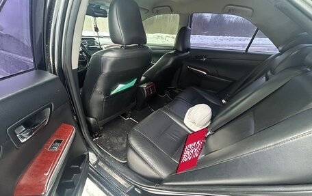 Toyota Camry, 2011 год, 1 360 000 рублей, 5 фотография