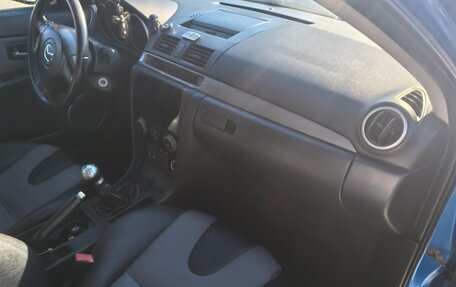 Mazda 3, 2006 год, 600 000 рублей, 14 фотография