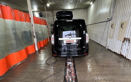 Toyota Voxy II, 2007 год, 1 300 000 рублей, 3 фотография