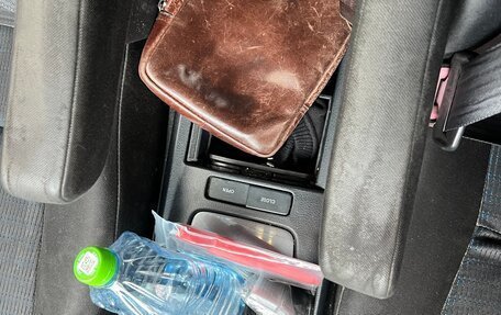 Toyota Voxy II, 2007 год, 1 300 000 рублей, 10 фотография