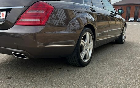 Mercedes-Benz S-Класс, 2010 год, 2 500 000 рублей, 10 фотография