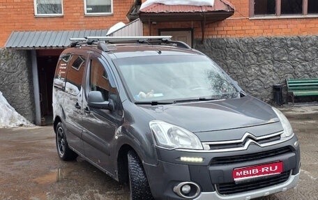 Citroen Berlingo II рестайлинг, 2013 год, 800 000 рублей, 1 фотография