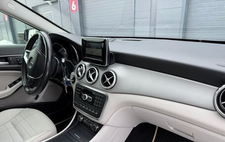 Mercedes-Benz GLA, 2015 год, 2 450 000 рублей, 12 фотография